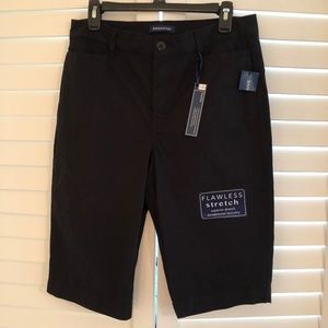 Bandolino Ivette Black Bermuda Shorts- Tummy Control